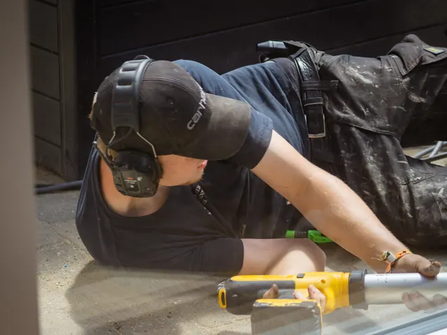 Vindue måles op med laser — billede 6 af 12